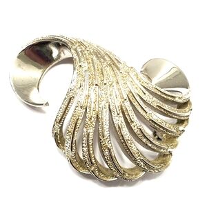 Vintage Crown Trifari brooch swoop swirl feather abstract silver tone